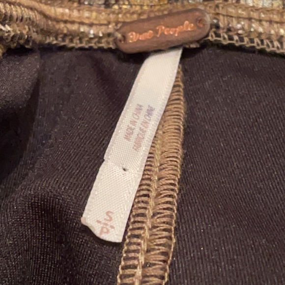 NWT VEGAN LEATHER ANIMAL PRINT LEGGINGS SZ SM FP - Picture 11 of 13